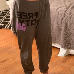 FREECITY Sweatpants
